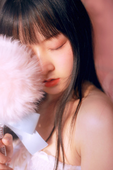好看的冰丝美女图片